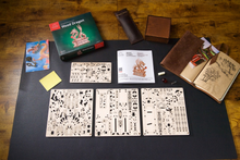 Laden Sie das Bild in den Galerie-Viewer, HOLZDRACHE