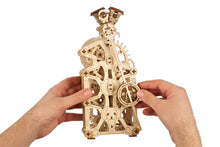 Load image into Gallery viewer, Motoren Uhr