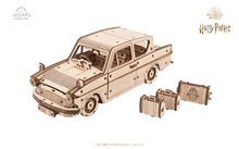 Load image into Gallery viewer, Fliegender Ford Anglia™ | Harry Potter