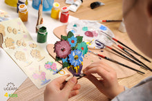 Laden Sie das Bild in den Galerie-Viewer, Blumenstrauß