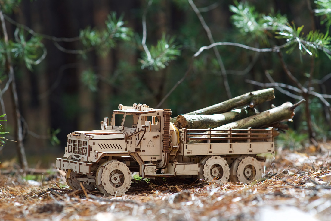 Cargo Truck