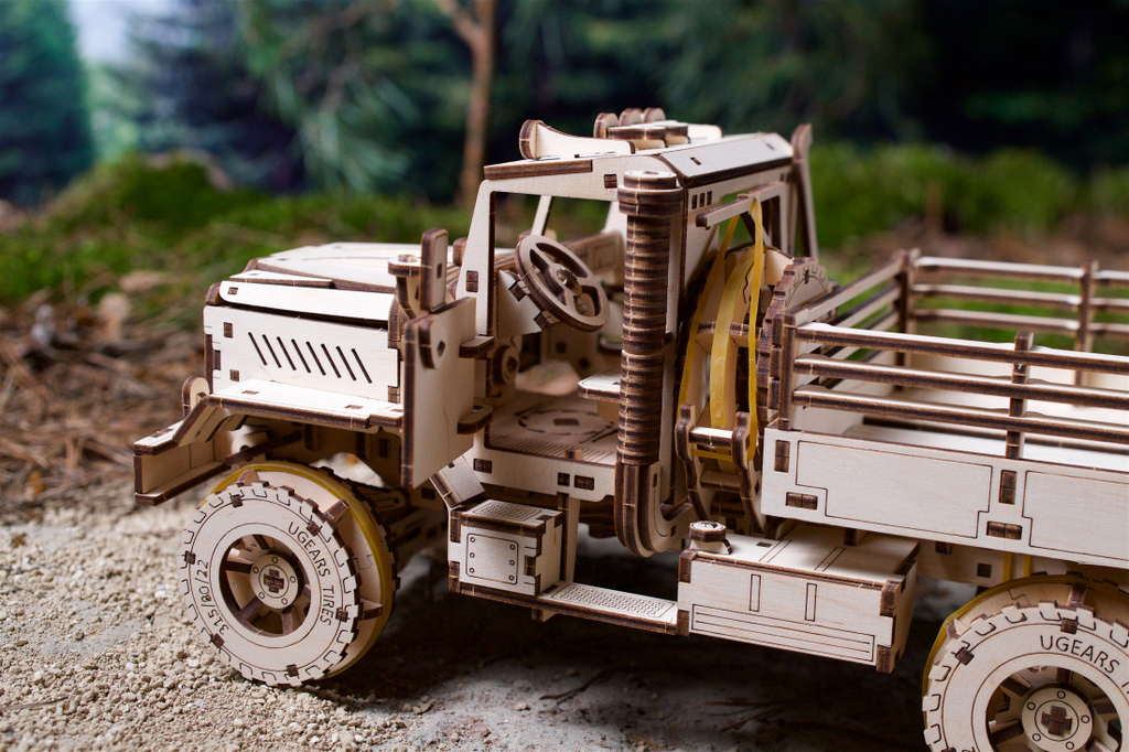 Cargo Truck