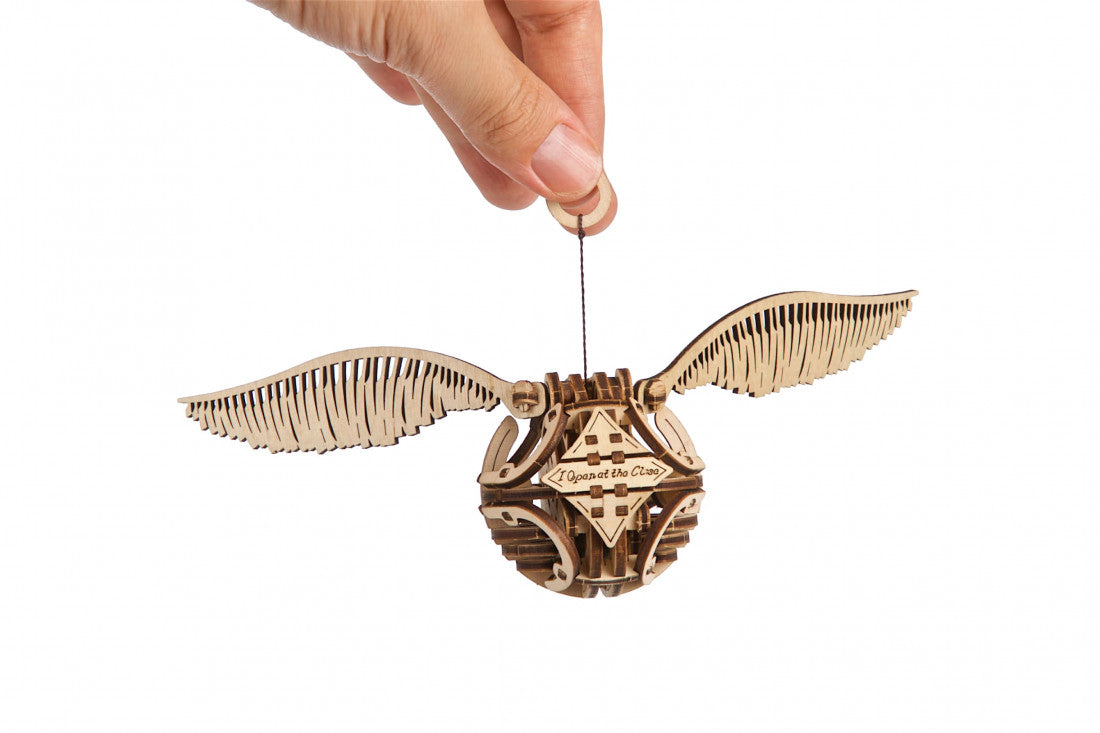 Modellbausatz Goldener Schnatz™