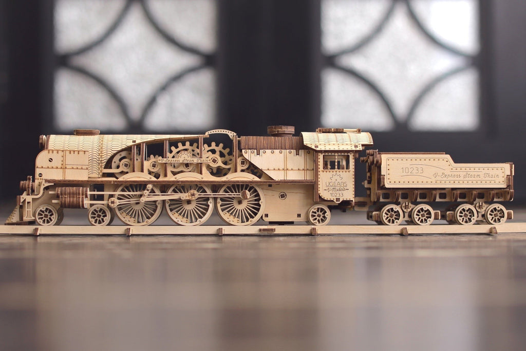 V-Express Dampflokomotive mit Tender – im Wohnraum