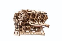 Load image into Gallery viewer, V8-Motor
