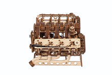 Load image into Gallery viewer, V8-Motor
