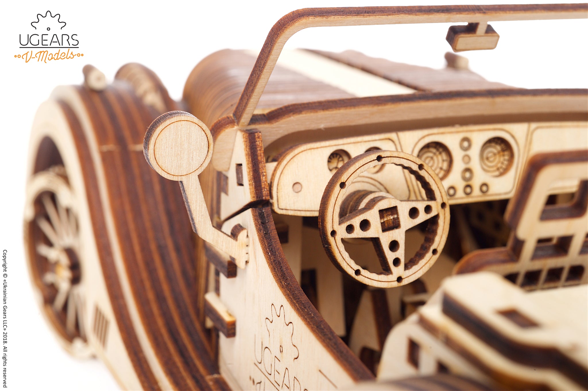 UGEARS VM-01 Roadster Vehicle - Regalo del día del Padre 3D Wooden Art DYI - Proyectos Divertidos para Adultos y niños - Modelo de Trabajo mecánico 3D - Material de Madera contrachapada UGEARS VM-01 Roadster Vehicle - Regalo del día del Padre 3D Wooden Art DYI - Proyectos Divertidos para Adultos y niños - Modelo de Trabajo mecánico 3D - Material de Madera contrachapada