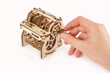 Load image into Gallery viewer, GEARBOX (MINT LAB)
