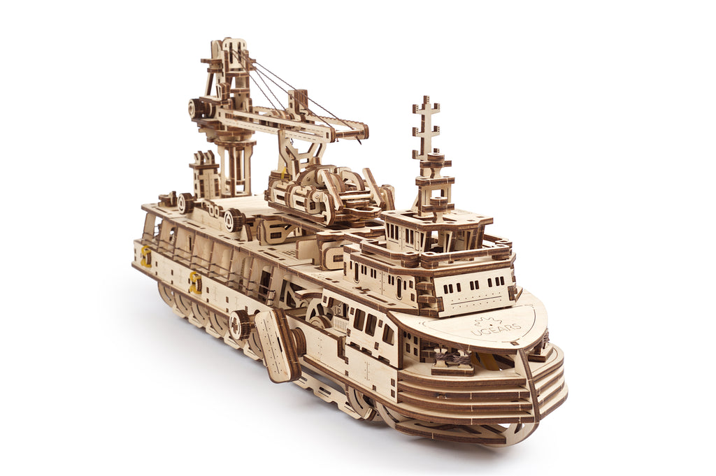Wooden Research Vessel with crane and bridge, side view